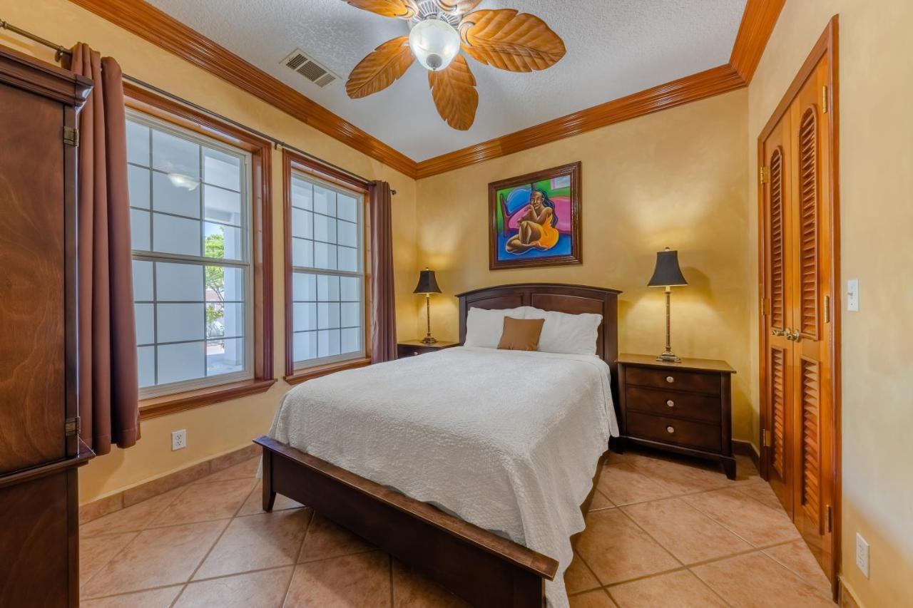 Grand Colony Island Villas San Pedro (Ambergris Caye) Exterior foto