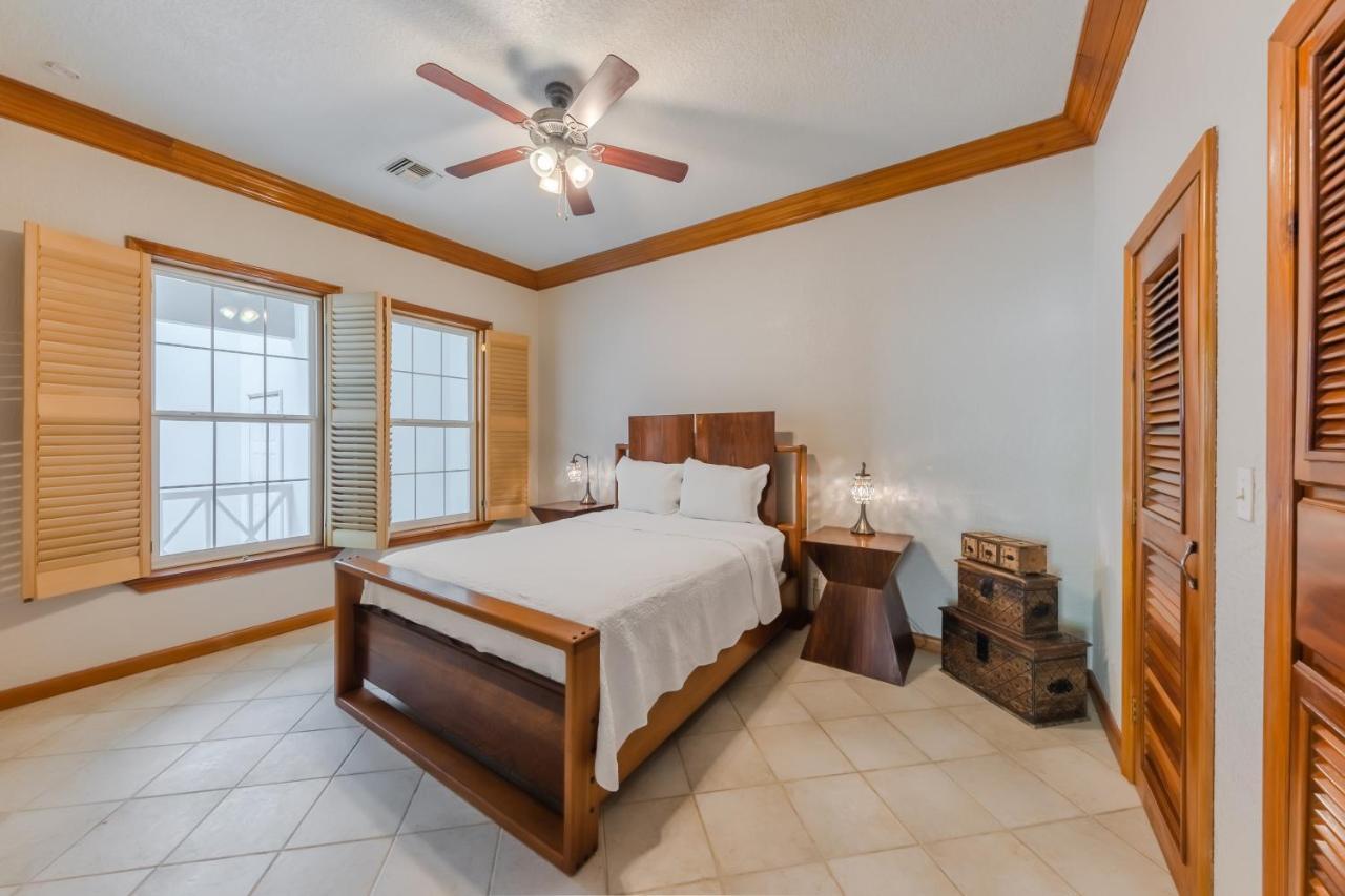 Grand Colony Island Villas San Pedro (Ambergris Caye) Exterior foto