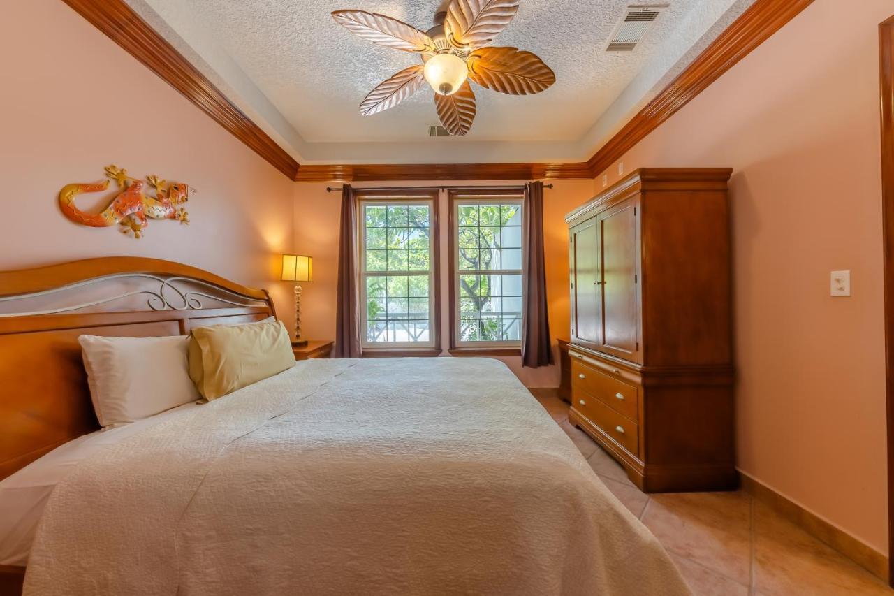 Grand Colony Island Villas San Pedro (Ambergris Caye) Exterior foto